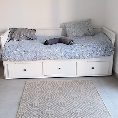 Equipee 2 Personnes Proche Paris Apartment Argenteuil Bagian luar foto